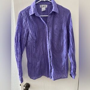 Maggie Sweet purple size small blouse
